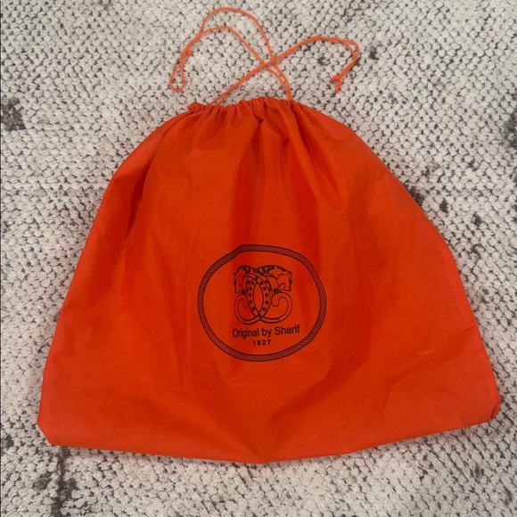 Sharif Dust Bag - Picture 3 of 3